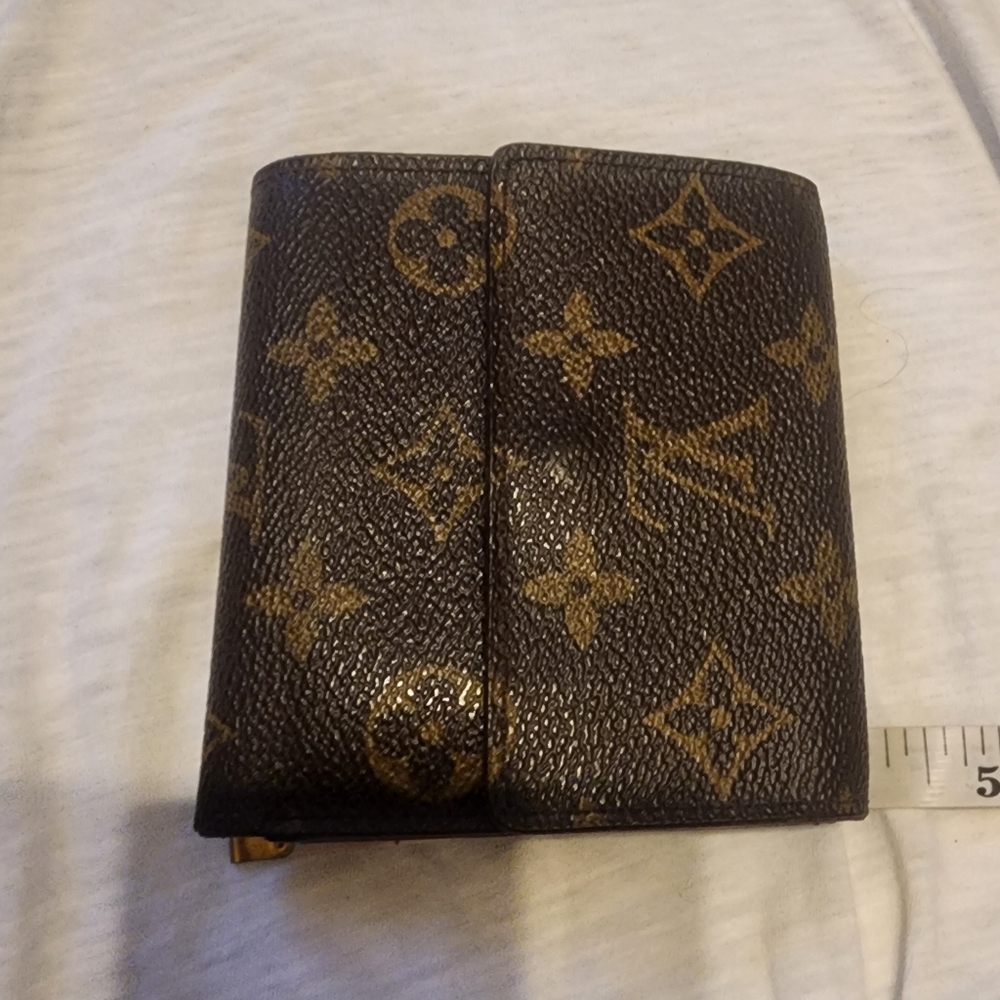 🤎  Louis Vuitton Compact Monogram Wallet - Picture 2 of 8